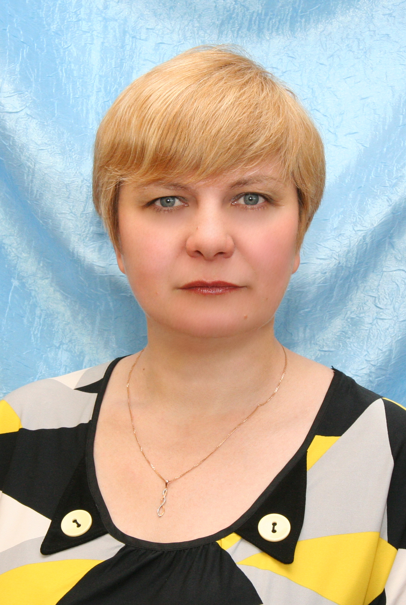 Семенова Елена Петровна.